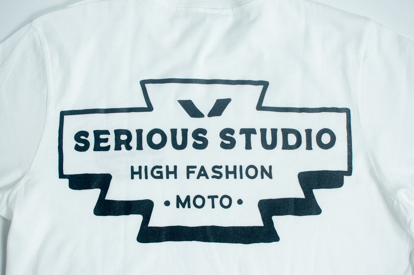 SERIOUS STUDIOS HIGH FASHION TEE - WHITE / BLACK